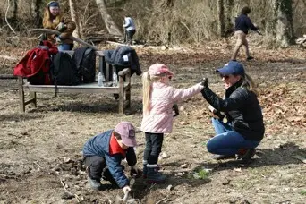 Volunteer family homesite clean up day