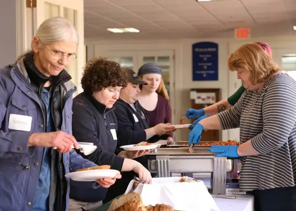 Lunch service clean up day