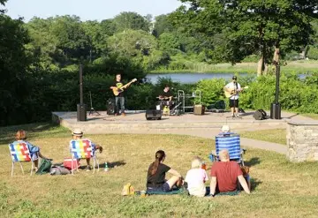 Guests concert eel river lone wolf blog header