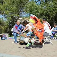 Neesh la dancers eel river