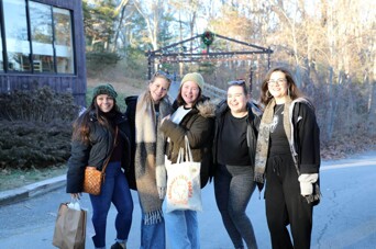 Guests at Winter Fair.