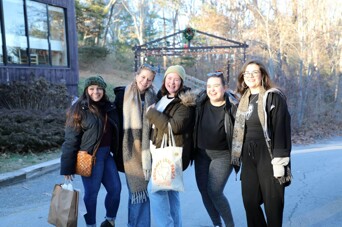 Winter fair guests plimoth patuxet