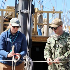 Knot tying mayflower