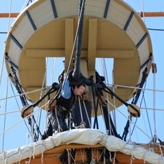 Mayflower crew sail plymouth