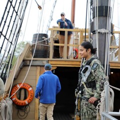 Mayflower deck people