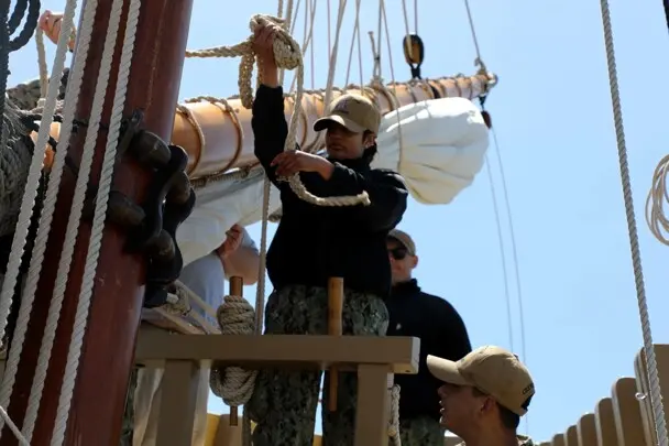 Uss constitution mayflower sail rigging