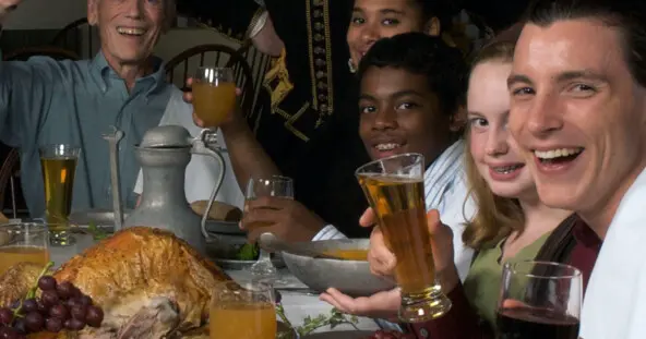 Thanksgiving dinning guests plimoth patuxet