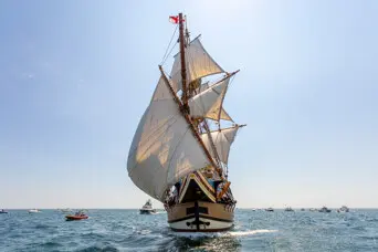 Mayflower to Plimoth 4204