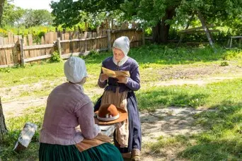 Two pilgrims reading
