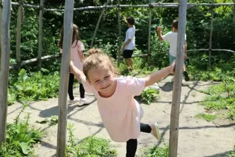 Four children in wetu