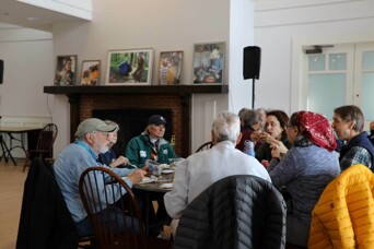Volunteers staff enjoy lunch