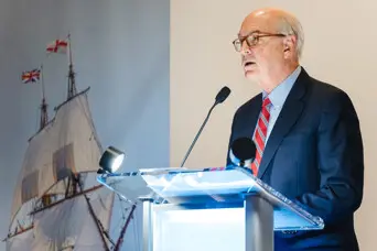 Nathaniel philbrick podium linn theater