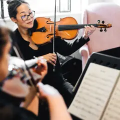 Davis gallery reception musicians violinist