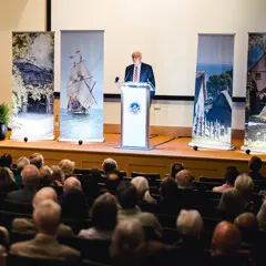 Nathaniel philbrick linn theater presenting