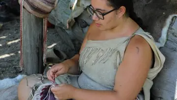 Wampanoag finger weaving patuxet