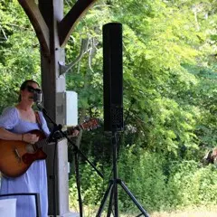 musician abby vail performs outdoors at Plimoth Patuxet