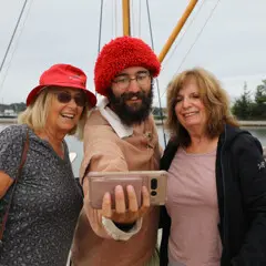 Shallop dartmouth wharf crew public selfie