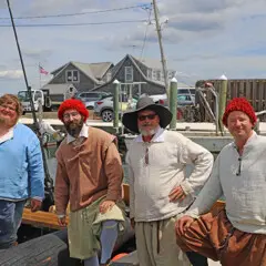 Shallop westport captain crew