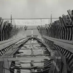 Hull of Mayflower II under construction