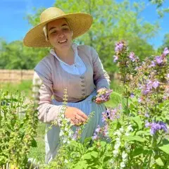 Pilgrim woman with purple sage