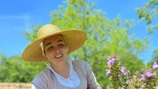 Pilgrim woman with purple sage