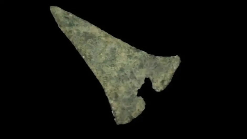 Artifact image fallback